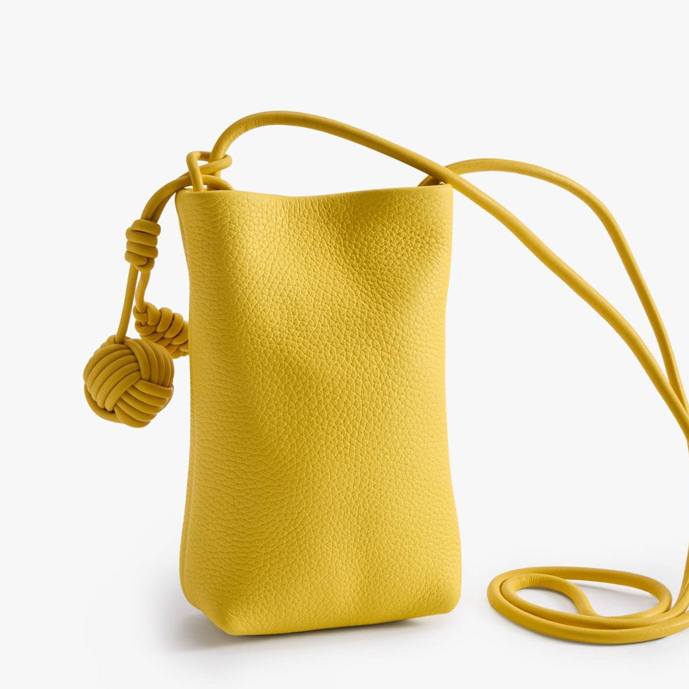 #color_energy yellow