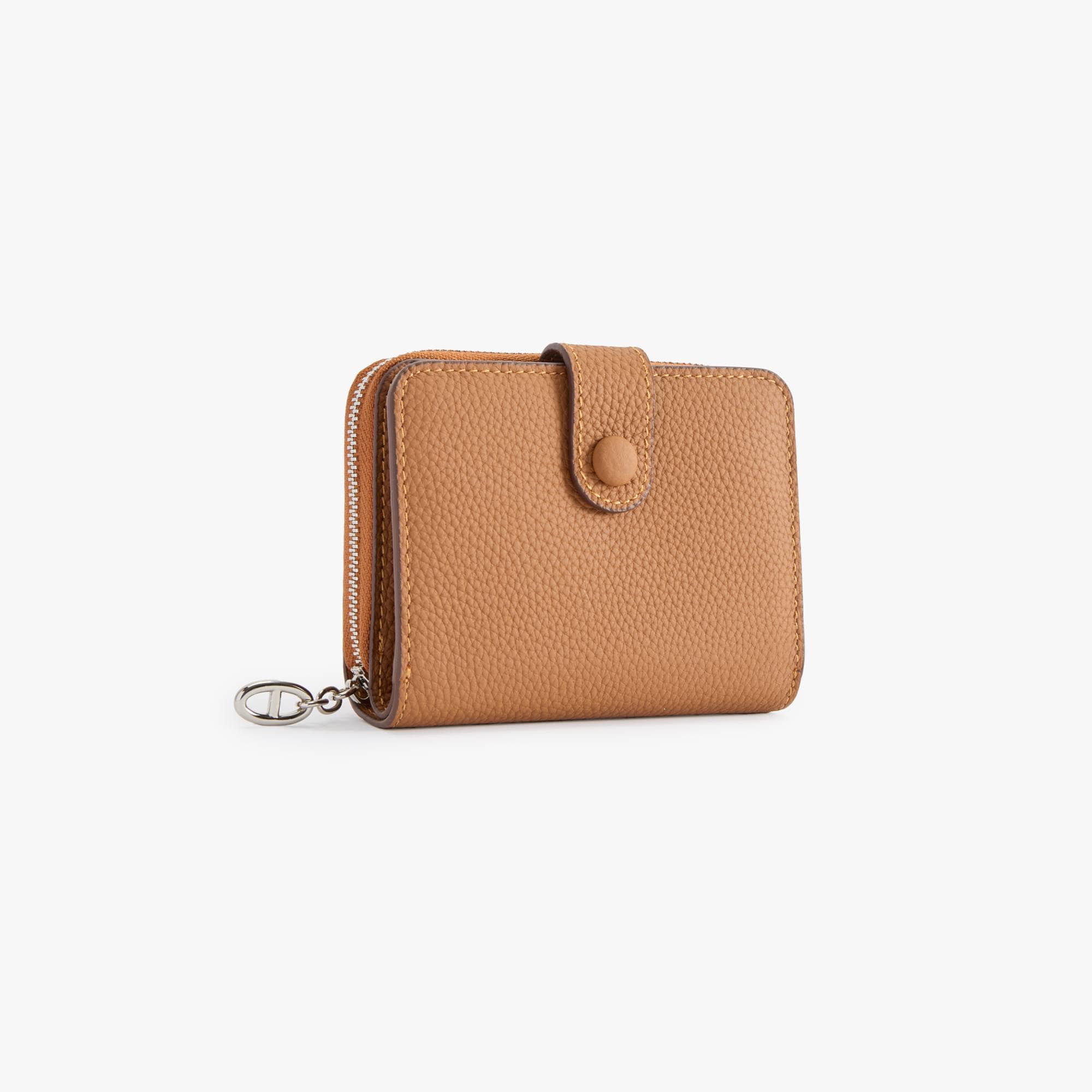 #color_brownish orange
