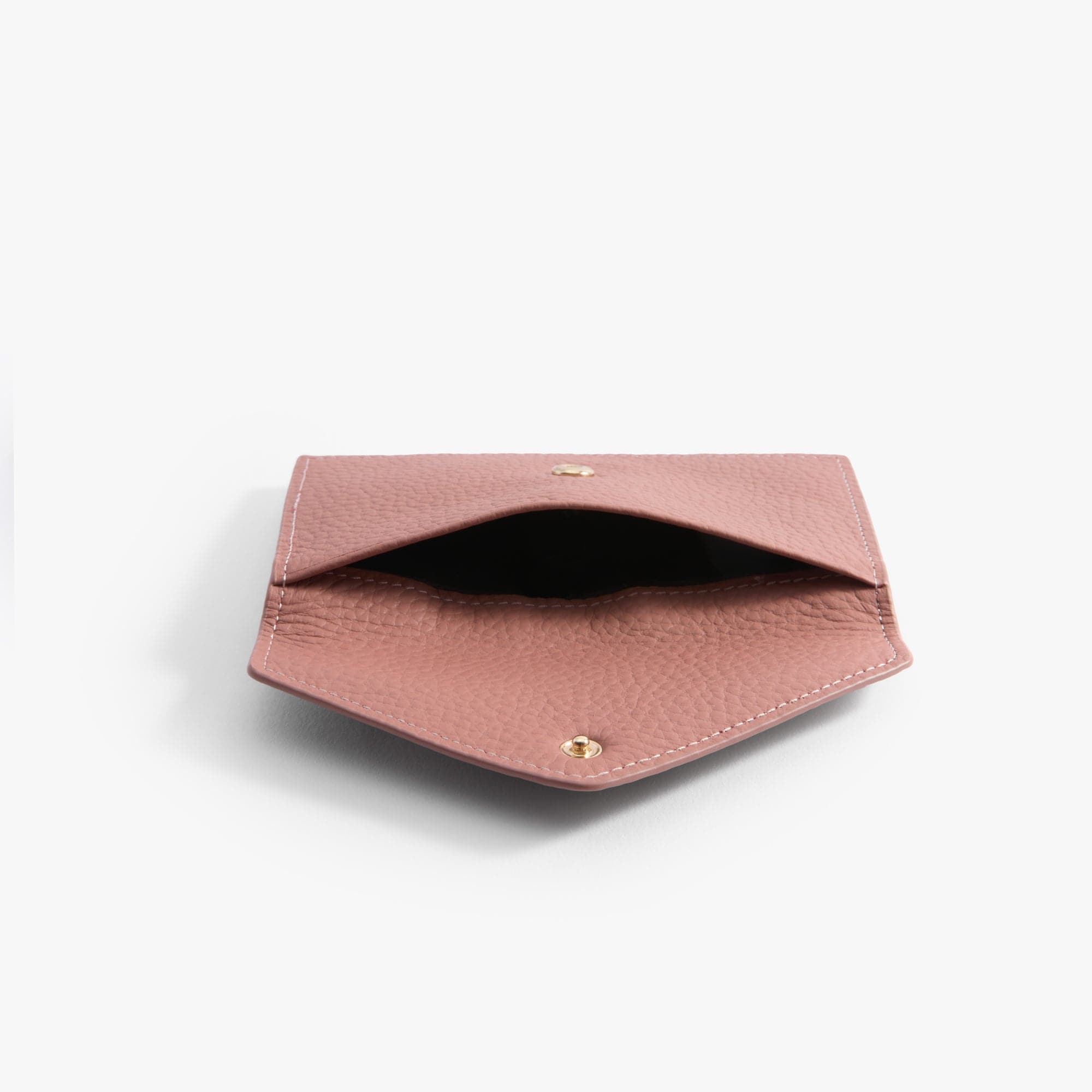 #color_pinkish brown