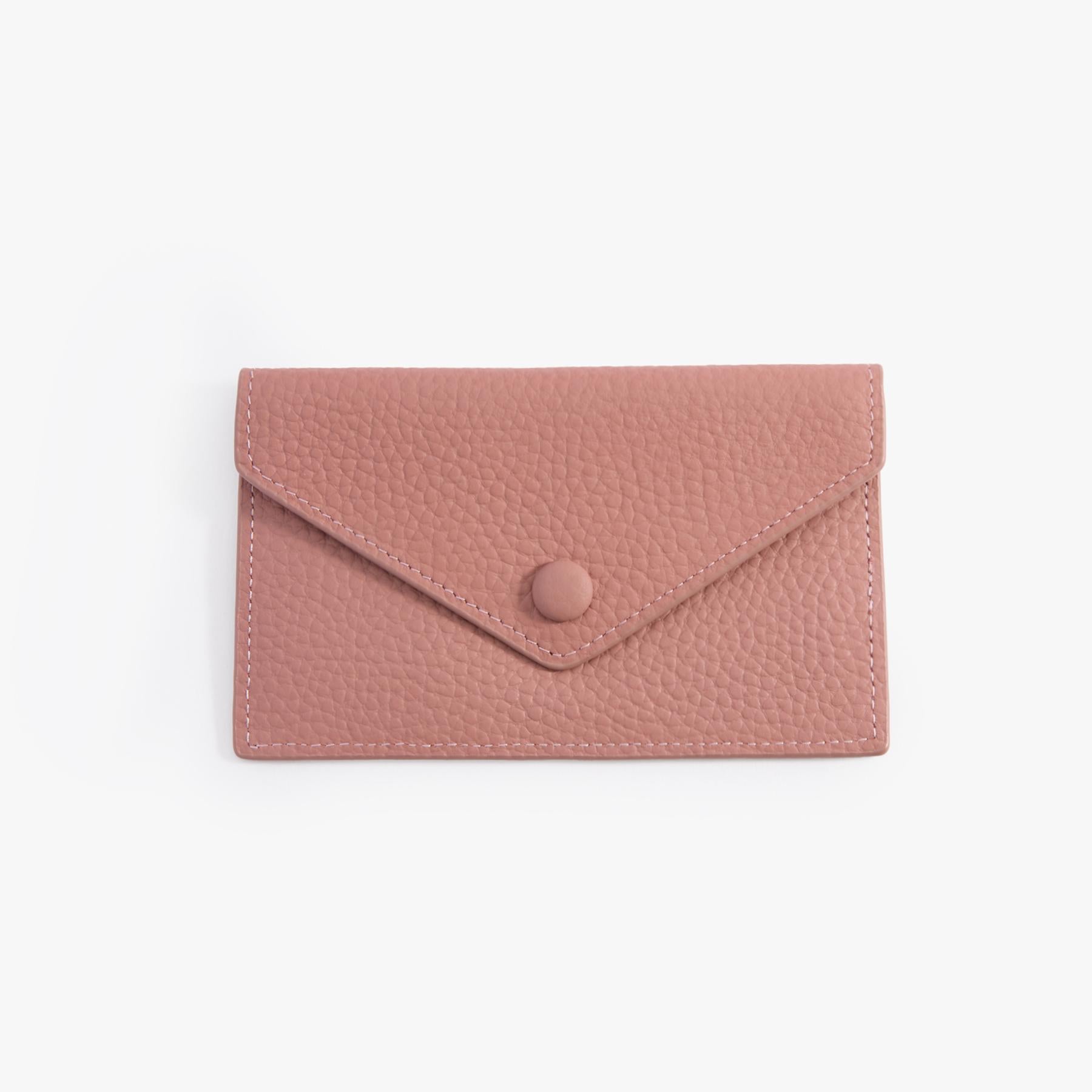 #color_pinkish brown