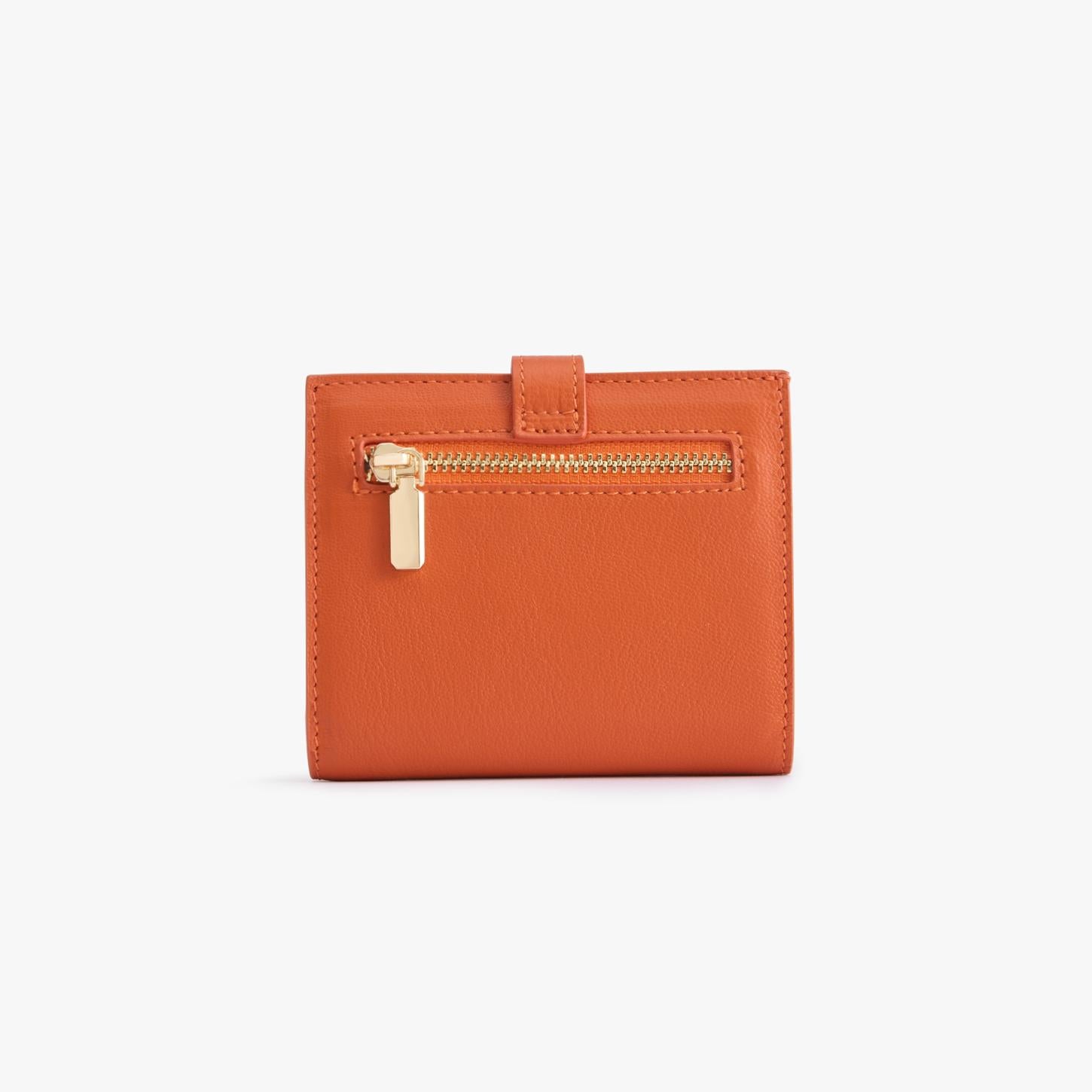 Classic Bi-fold Leather Wallet