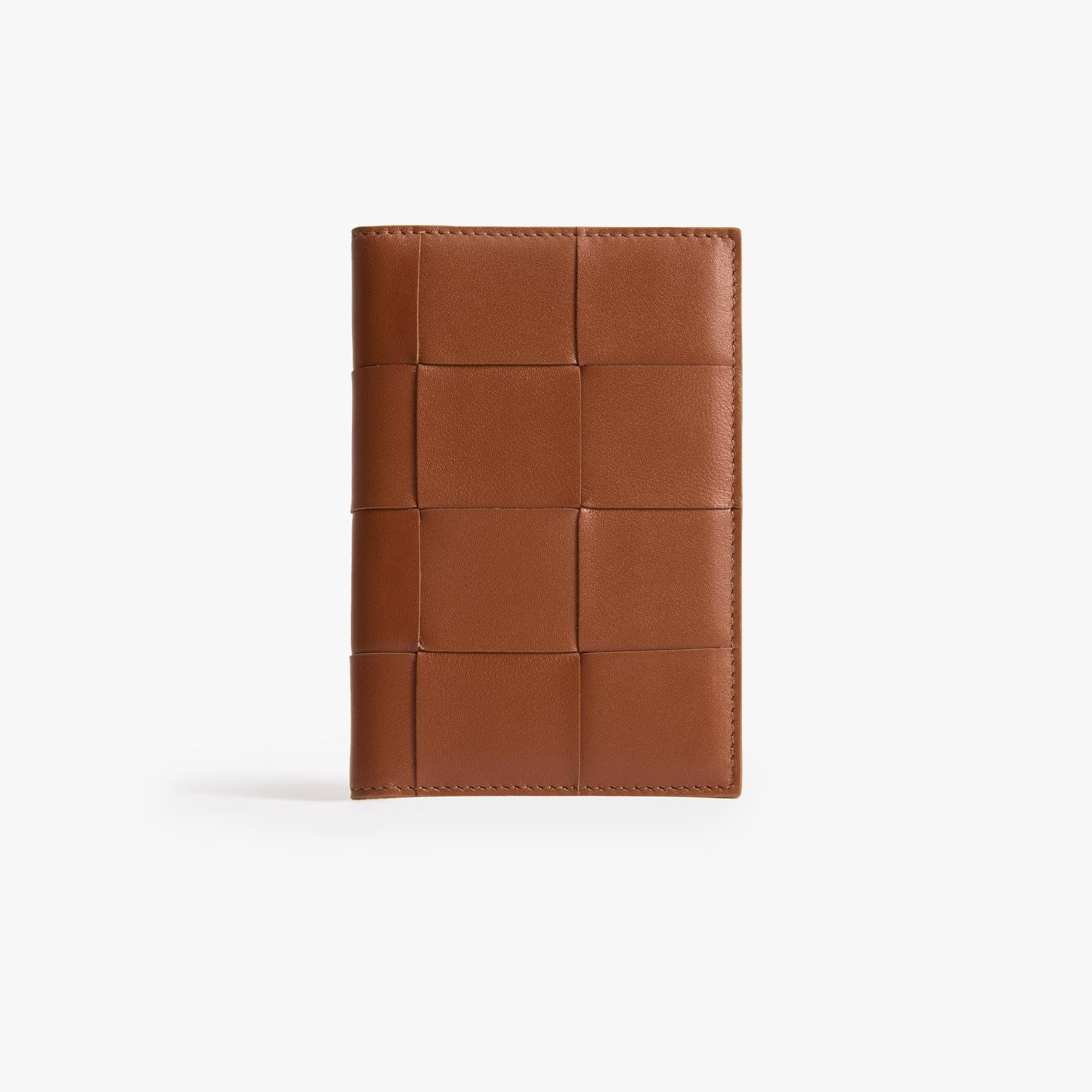 #color_brown