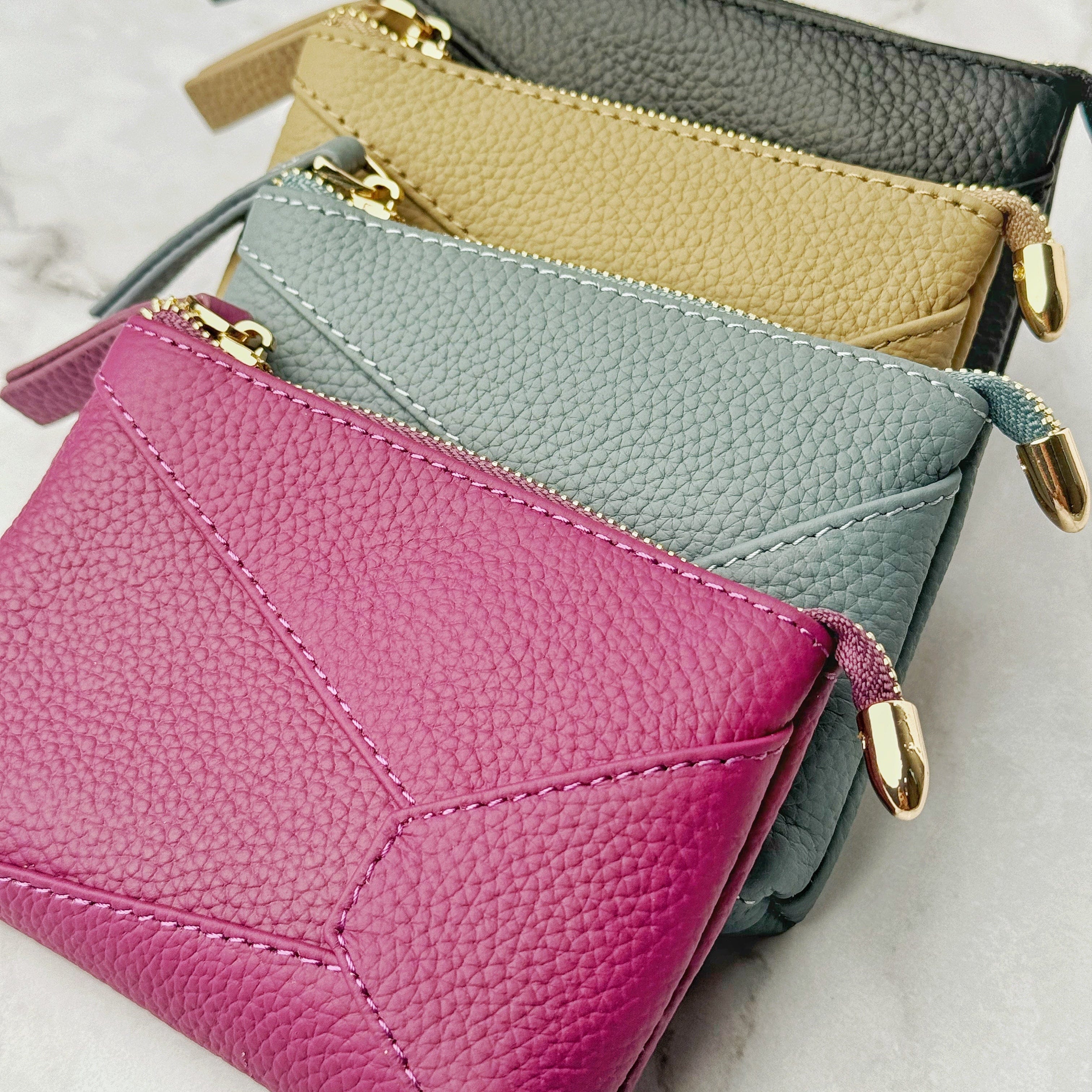 Women Leather Splice Pouch