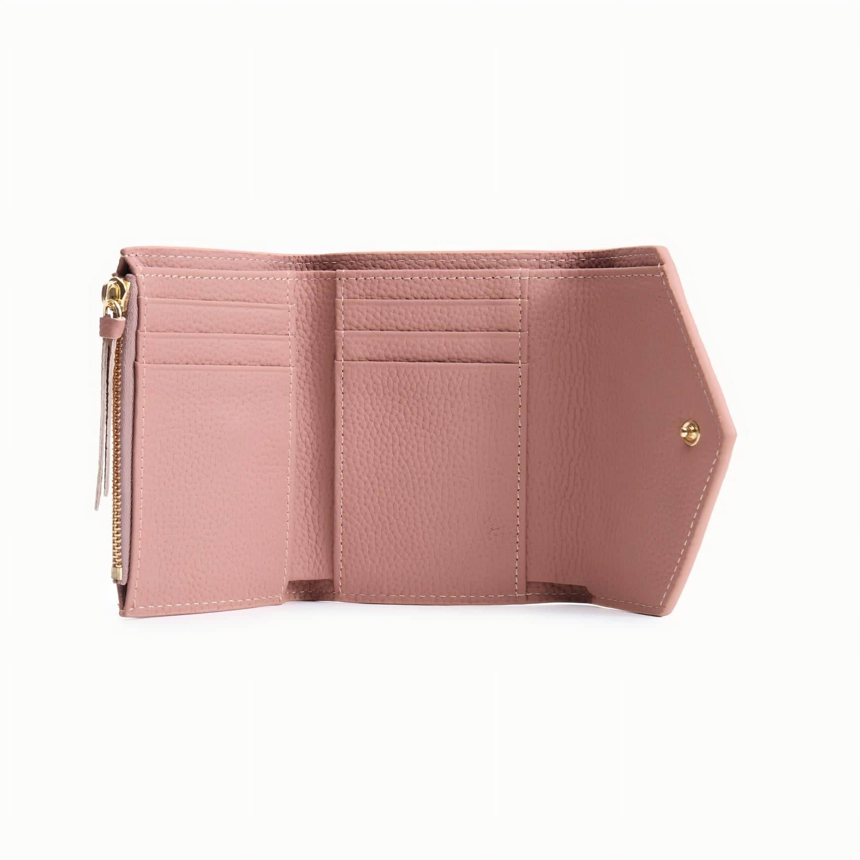 #color_pinkish brown