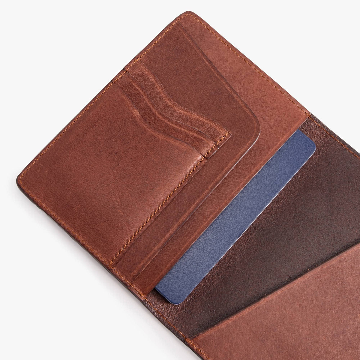 Voyager Vegetable-tanned Leather Passport Cover