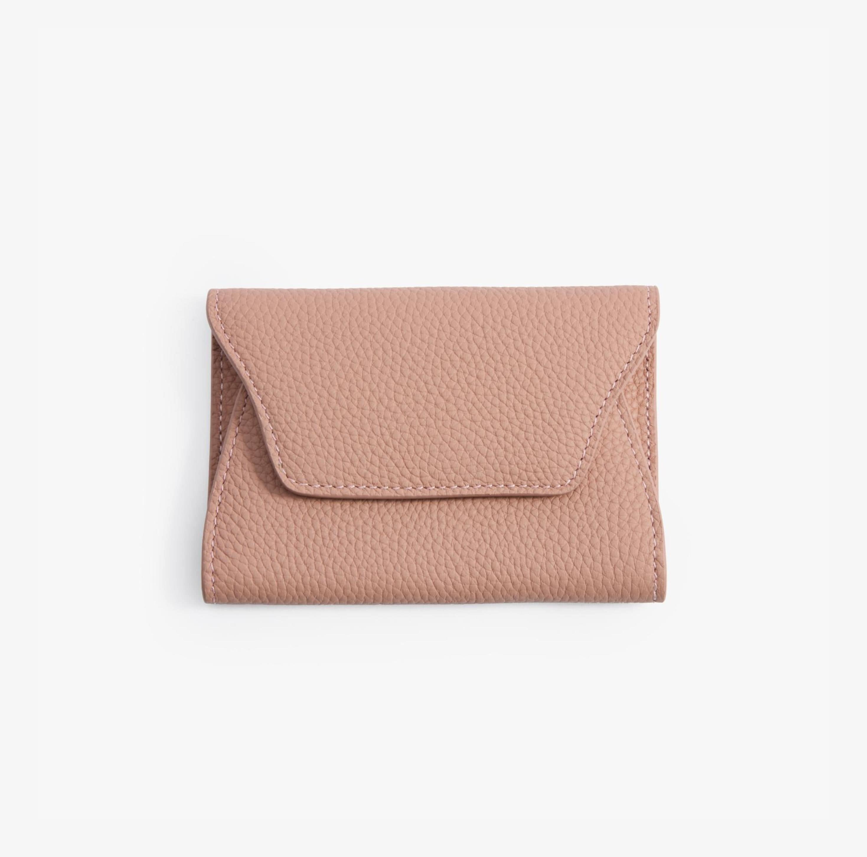 #color_pinkish brown