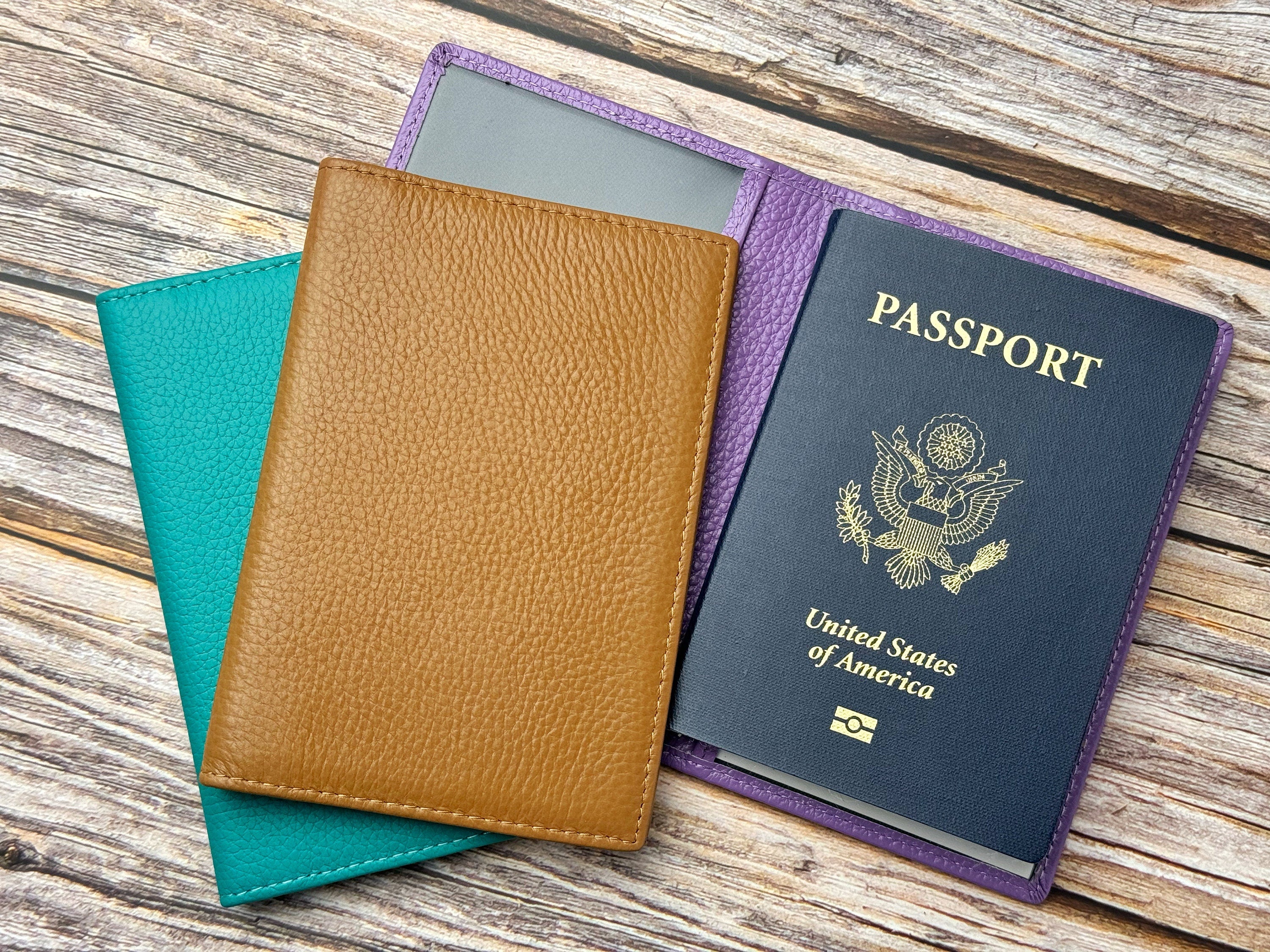 Basic Leather Passport Holder